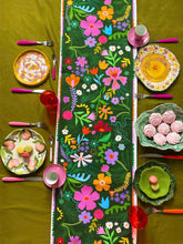 Load image into Gallery viewer, Wildflower Table Runner