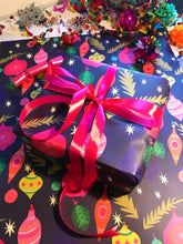 Load image into Gallery viewer, Bauble Wrapping Paper
